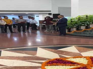 Recitation of the national song